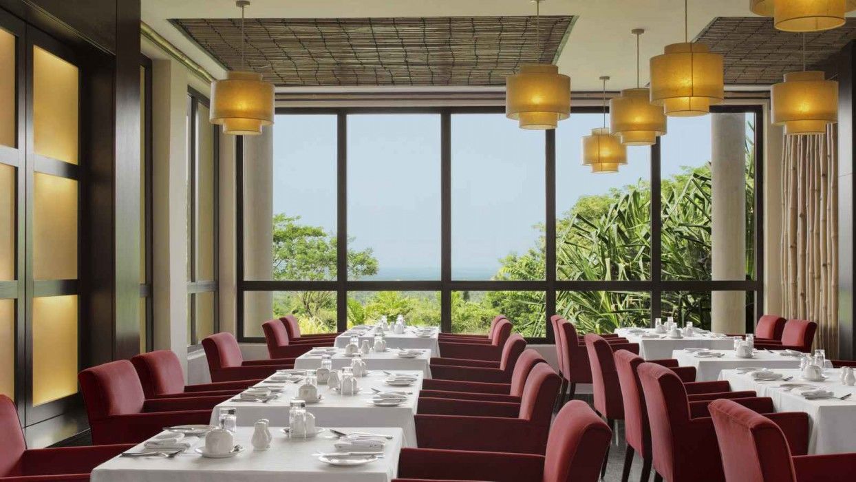 אויו Ibom Hotel & Golf Resort מראה חיצוני תמונה