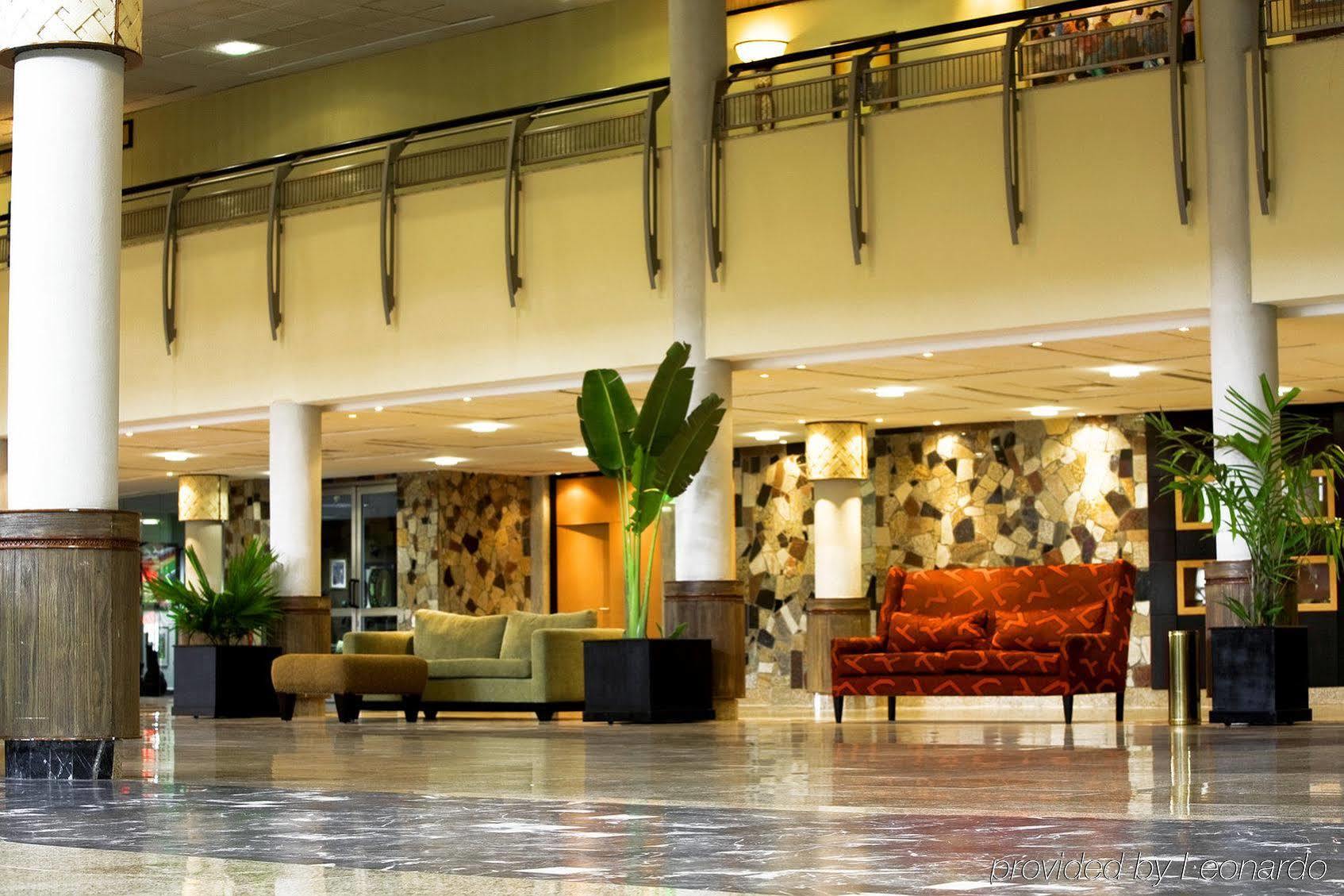אויו Ibom Hotel & Golf Resort מראה פנימי תמונה