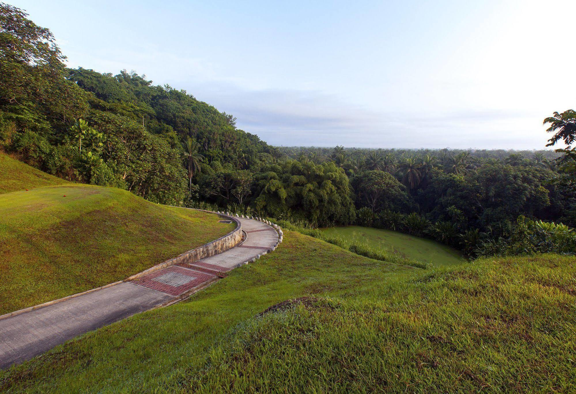 אויו Ibom Hotel & Golf Resort מראה חיצוני תמונה