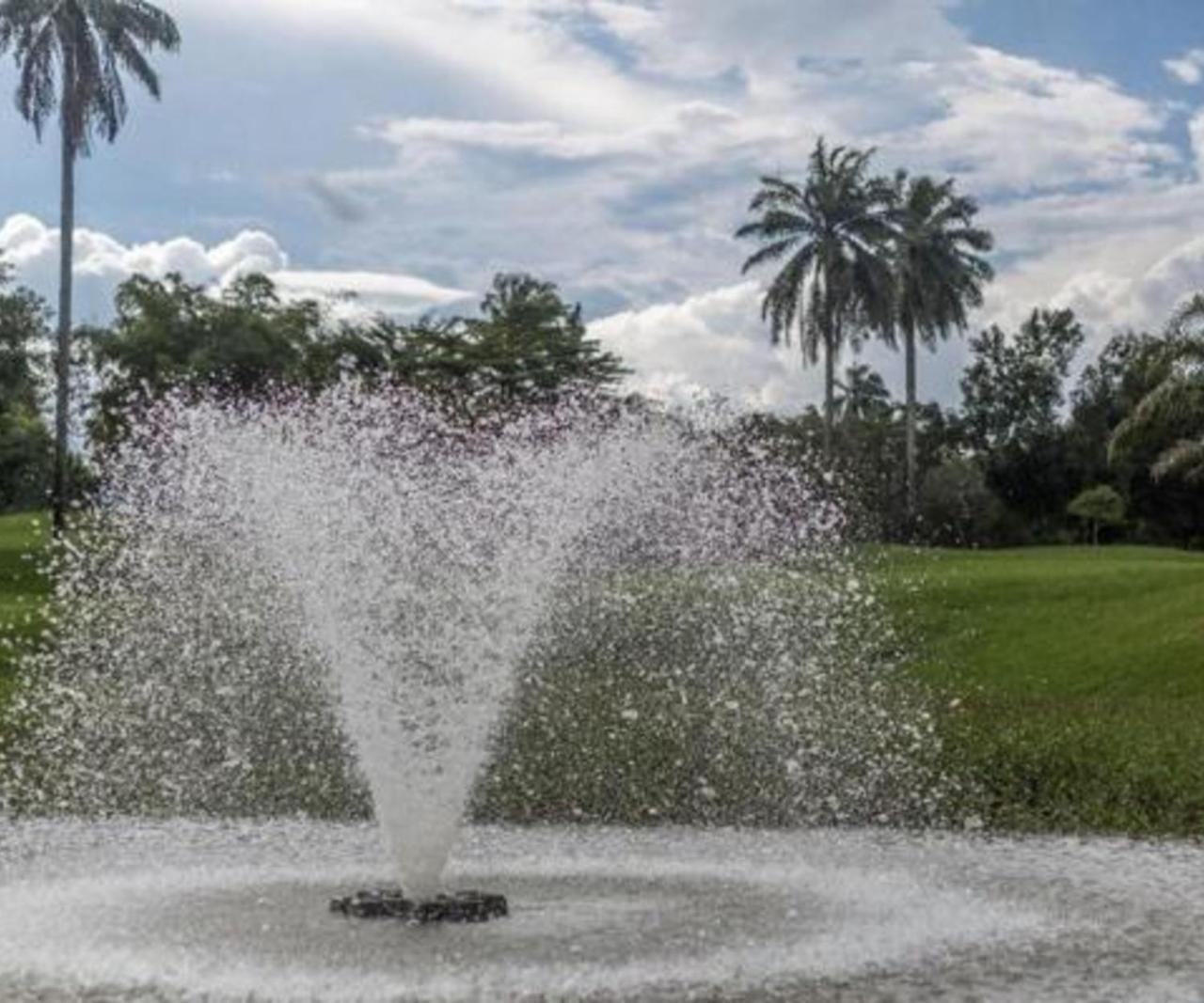אויו Ibom Hotel & Golf Resort מראה חיצוני תמונה